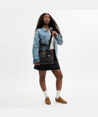 カーゴ トート バッグ・ラブド レザー | COACH/コーチ | 三越伊勢丹